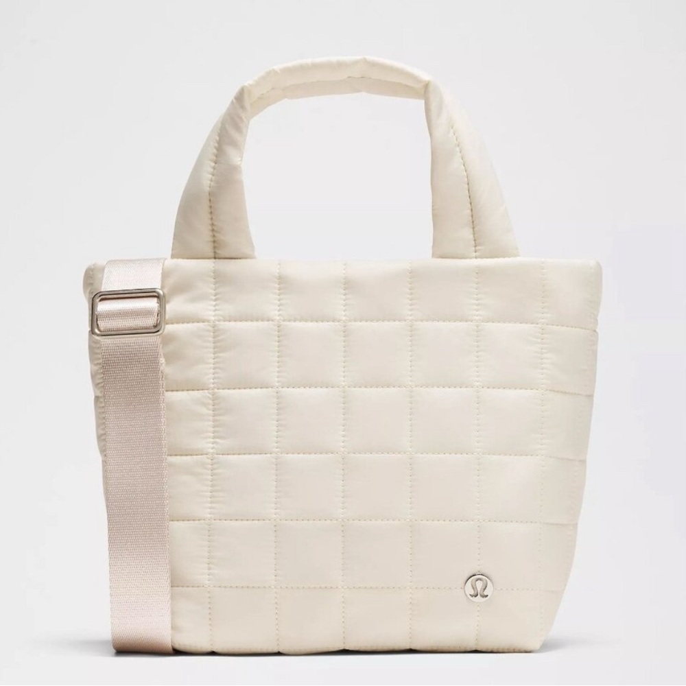 Lululemon Cream/white Quilted Tote Bag - 5L